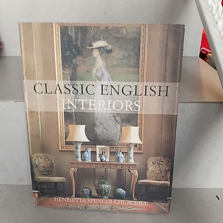 buku import interior classic english