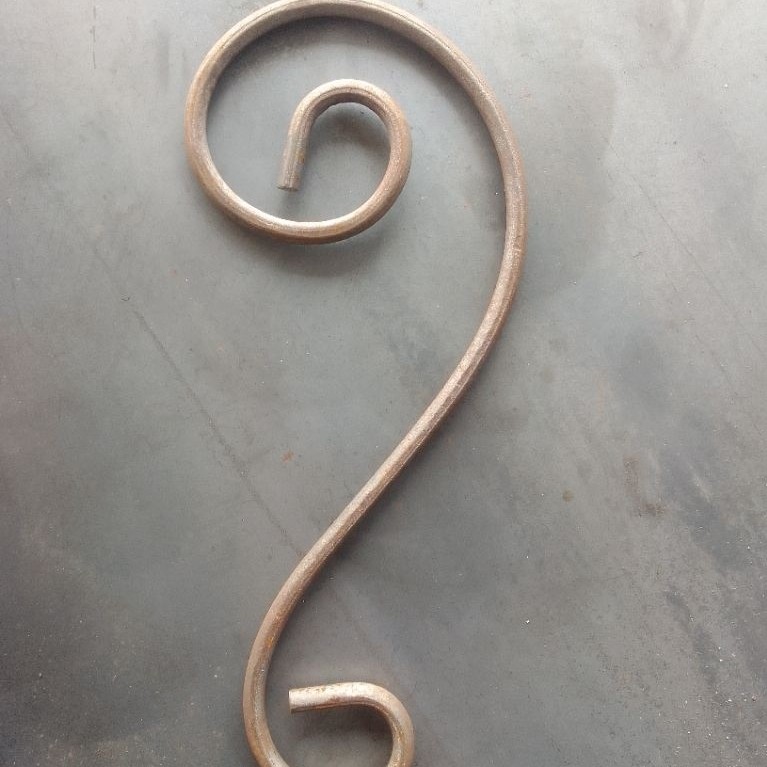 Leter S besi 6mm panjang -+ 20,5 cm / ornamen pagar / teralis / hiasan pagar besi / hiasan teralis