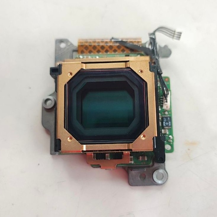 Sensor CCD Nikon J3 Bekas