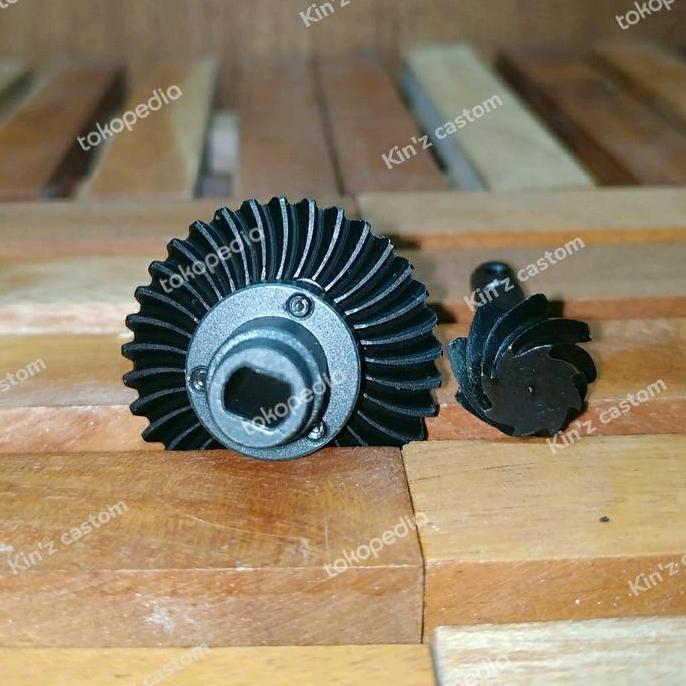 Pinion Bevel Gear gardan SCX10 II , 8T, 33T , rasio gear slow
