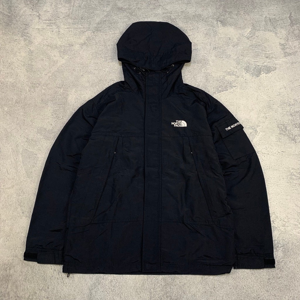 TNF SIDE POCKET OUTDOOR JACKET AG 02