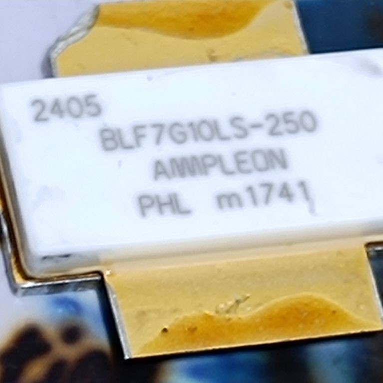MOSDET RF  MOSFET PEMANCAR  BLF7G10LS-250