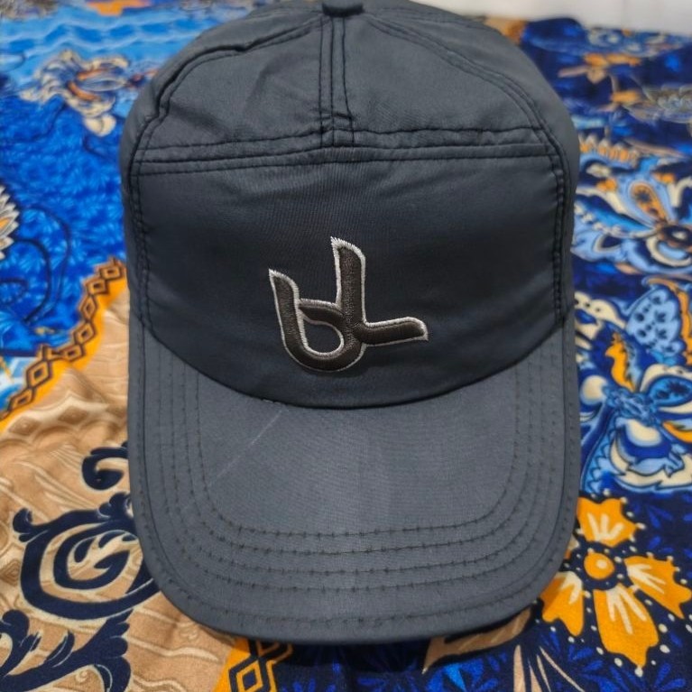 topi second running BL