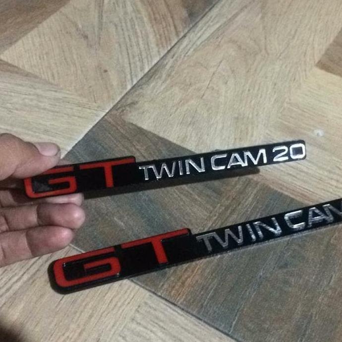NEW Emblem Grill GT Twincam 20