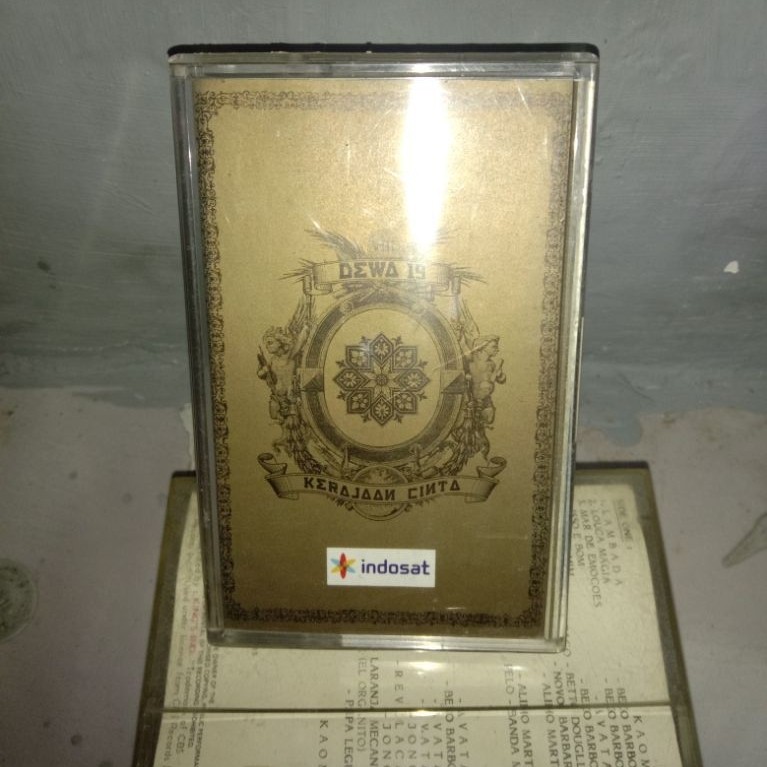 KASET PITA DEWA 19 KERAJAAN CINTA