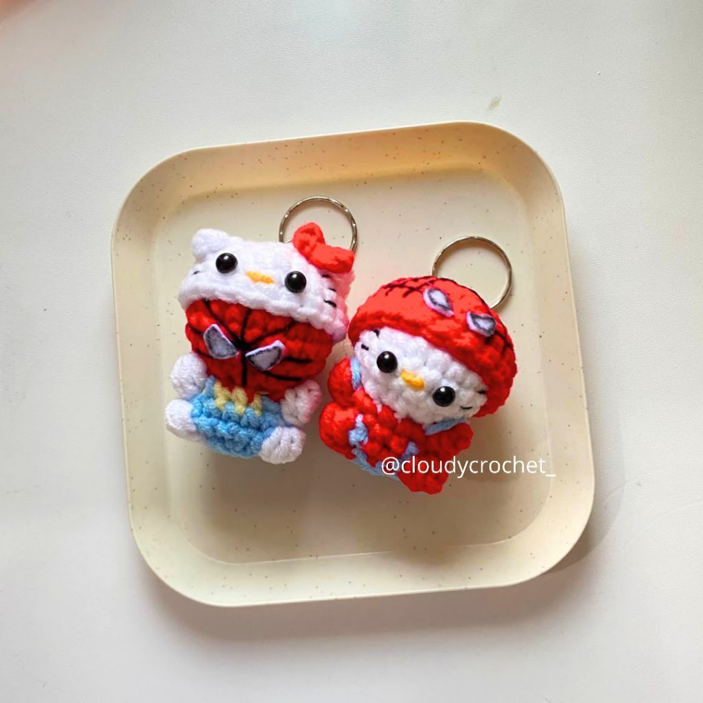 Cloudy crochet - Keychain couple - Spiderman kitty keychain couple