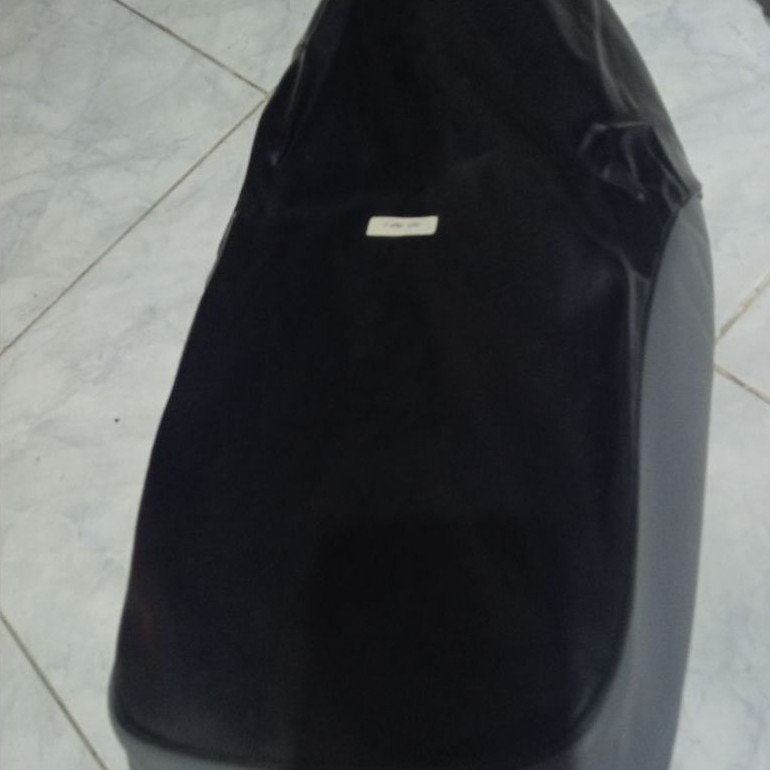 pembungkus jok yamaha force 1