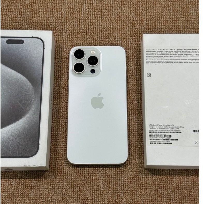 Iphone 15 pro max 512gb ex inter all oprator fullset second