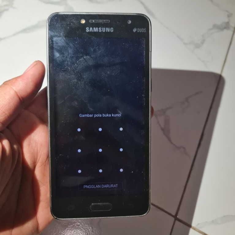 SAMSUNG J2 PRIME hidup lupa pola