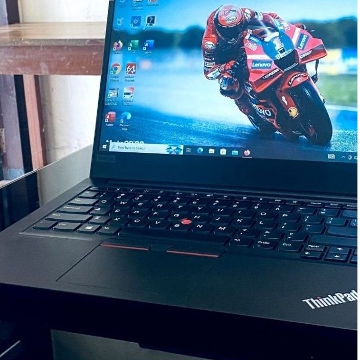 Laptop Thinkpad E14 Core i5 Gen10