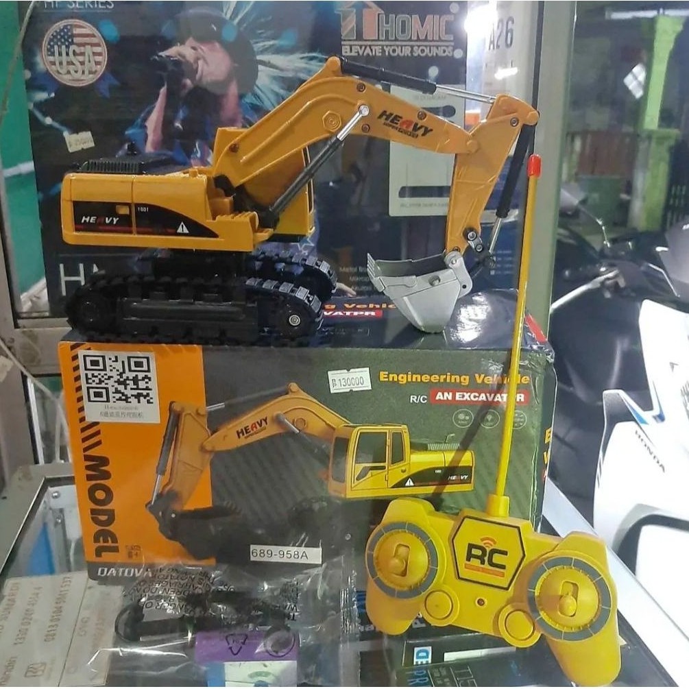 rc excavator