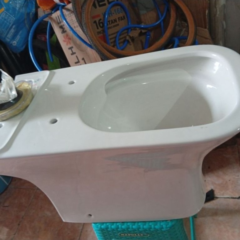 kloset duduk Tidy 1215A Tanpa Tabung [Include packing kayu]