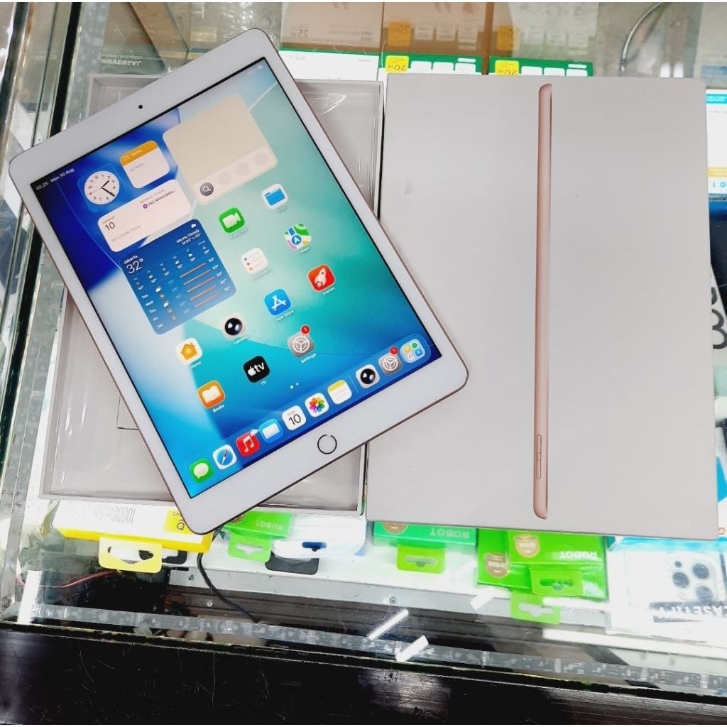 Ipad 8 128 GB Wifi Cell - Rose Gold - Ex I Box - Second