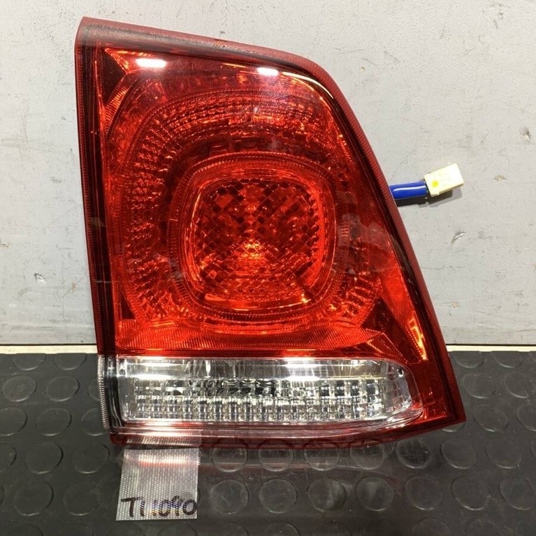 Lampu Bagasi Belakang Kiri Toyota Land Cruiser LC200 LC 200 Original