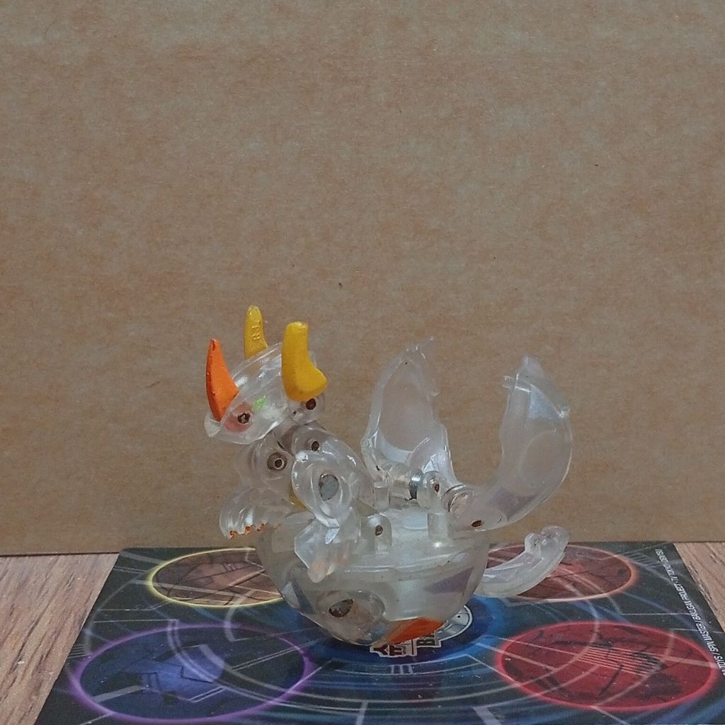 Bakugan Helix Dragonoid Translucent
