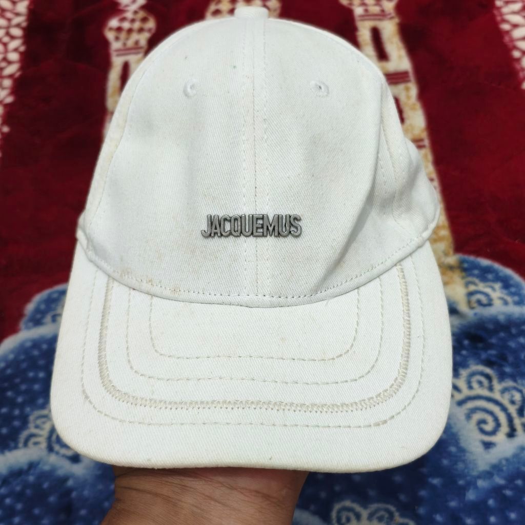 Topi Jacquemus