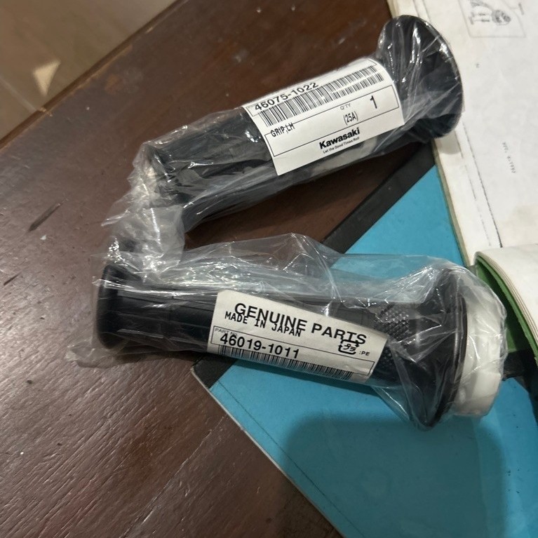 Handgrip Hanfat assy Binter Merzy KZ200 CDI AR125