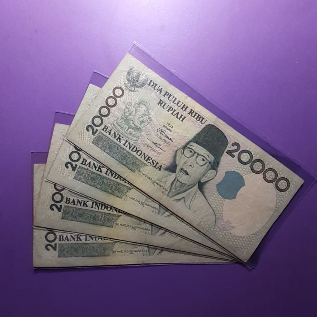uang kuno 20000 rupiah kihajar