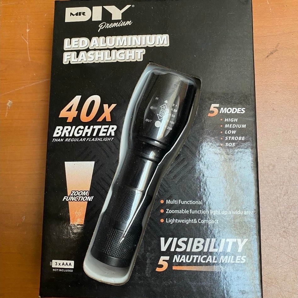 Mr diy led aluminium flashlight 40x brighter lampu senter