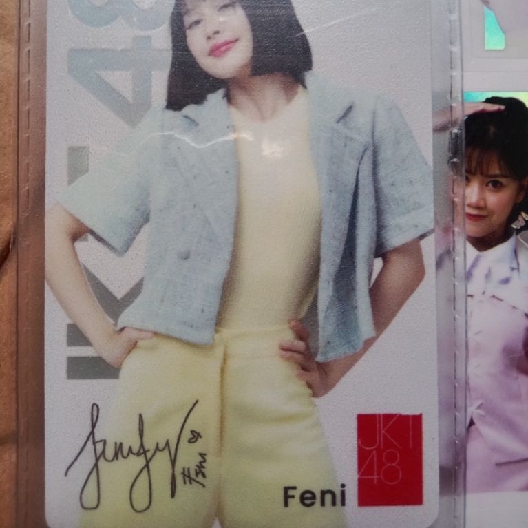 PC JKT48 Feni + Stiker