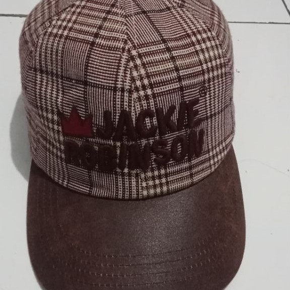 Topi JMB
