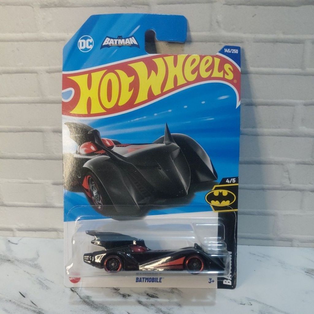 Hot wheels BATMOBIL original mettal