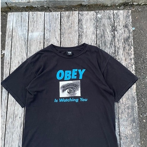 Tshirt Kaos Obey Second Original