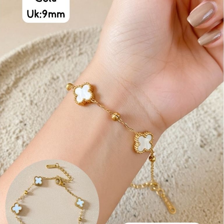 gelang titanium clover putih