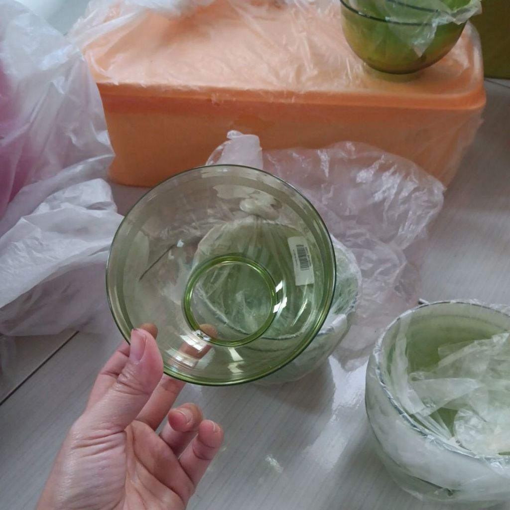 Crystal bowl tupperware