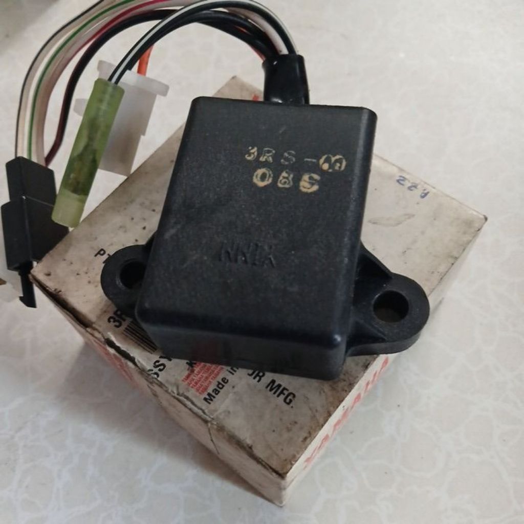 CDI Yamaha RXZ RZR original baru NOS Japan 3RS-H5540-00