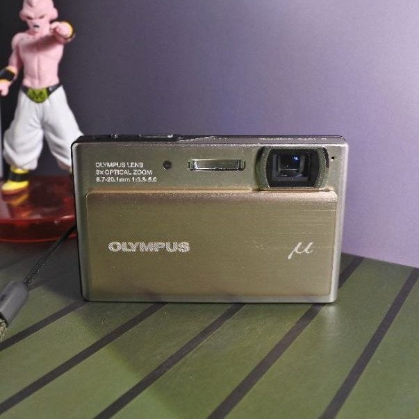 Olympus U-1070 Digital Camera