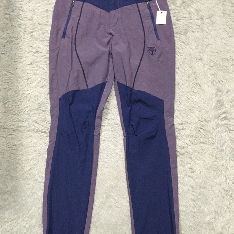 celana outdoor treksta