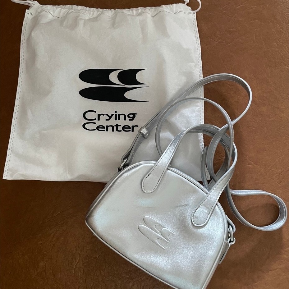 crying center mini buston bag