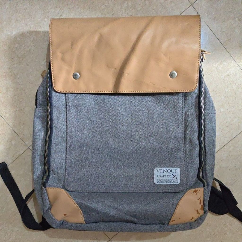 Venque Bagpack