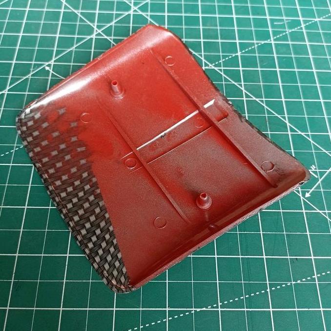 Pet Topi Lampu Belakang Vespa Super Sprint Bajaj Warna Carbon