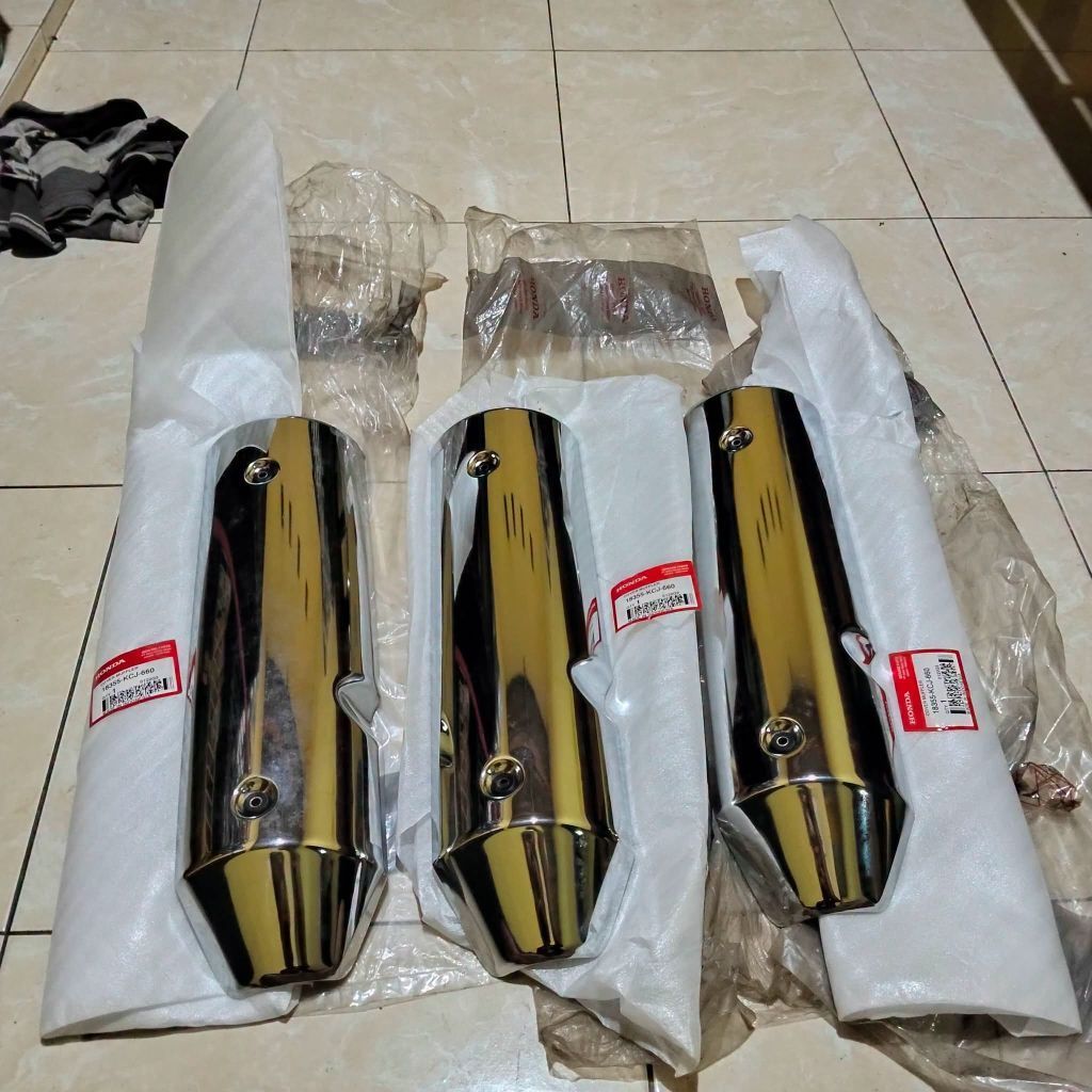 18355kcj660 cover tutup knalpot tameng pelindung knalpot honda tiger revo tahun awal 2006 sampai 200