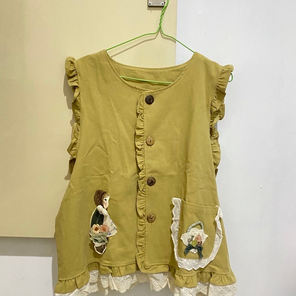 NEW Dolly Ruffle Outer Vintage Bangkok | Outer Wanita Cute Ruffle Lace All Size