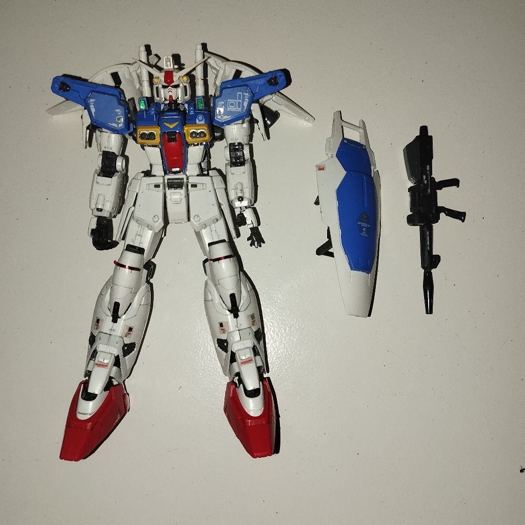RG 1/144 GUNDAM GP-01 Zipyrantes Original Bandai