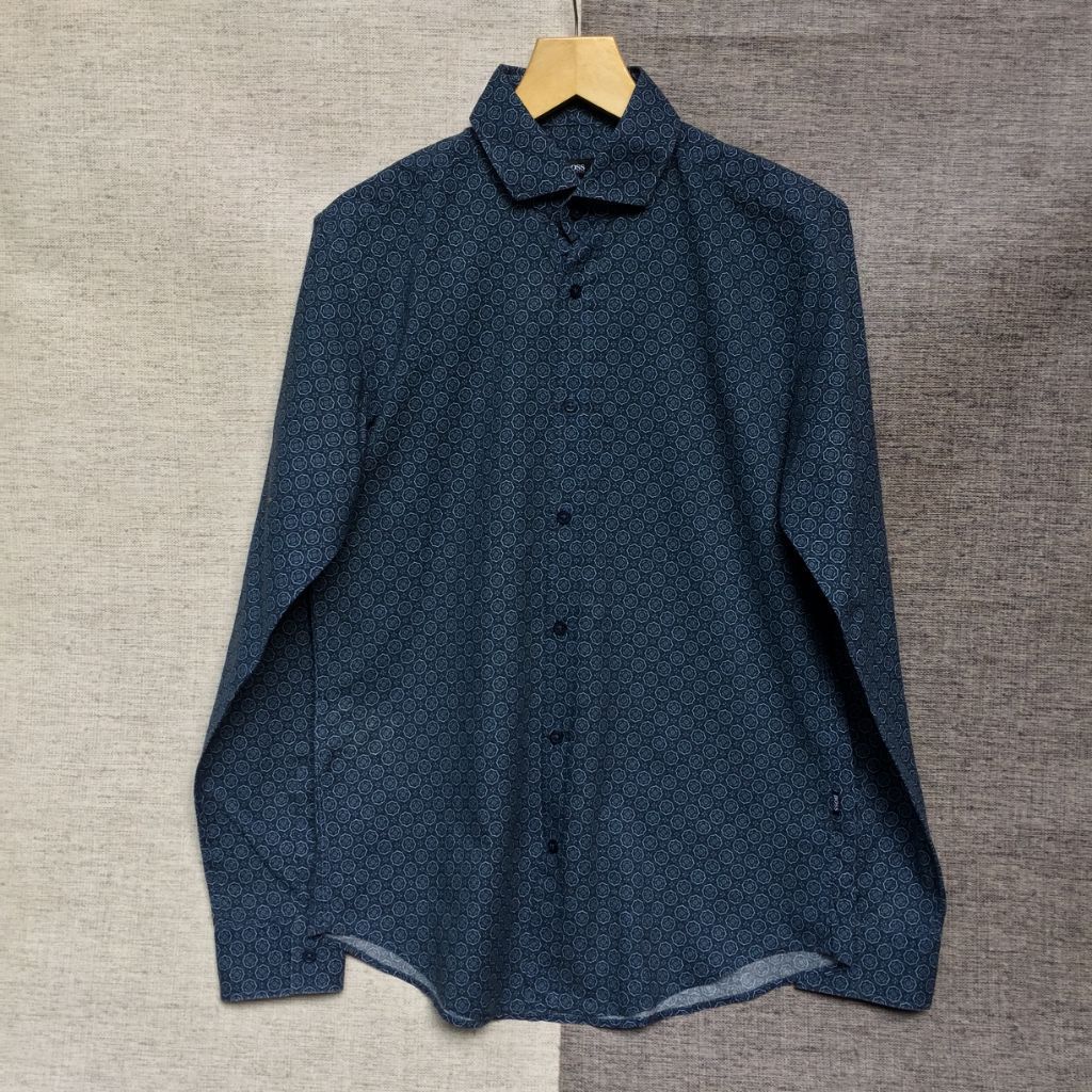 Kemeja Long Sleeve HUGO BOSS Pattern Size M