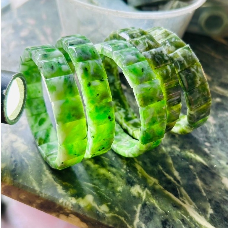 Gelang batu giok aceh Nephrite jade