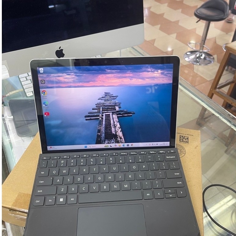 MICOROSOFT SURFACE GO 2 8/128GB free keyboard pencil original ( bekas ) / Tab tablet second murah