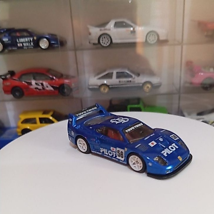 HW Ferrari F40 LBWK PILOT Custom