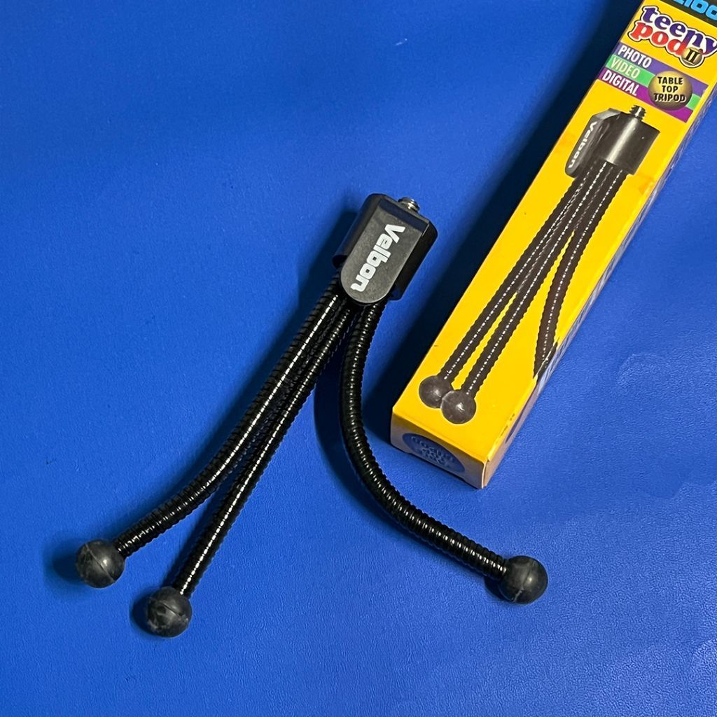 Velbon Teeny Pod II Table Top Tripod untuk Kamera Analog dan Kamera Digital
