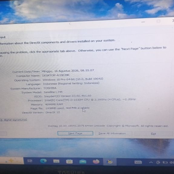 Laptop Toshiba L745