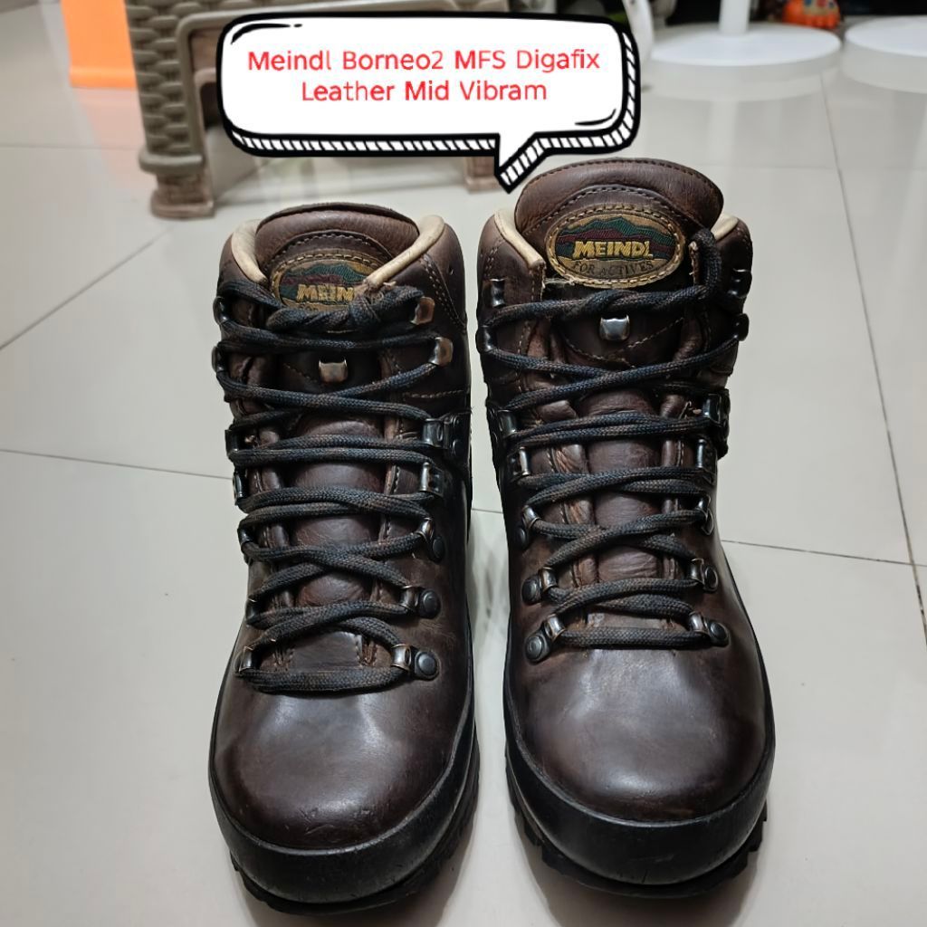 Sepatu Hiking Meindl Mid Leather