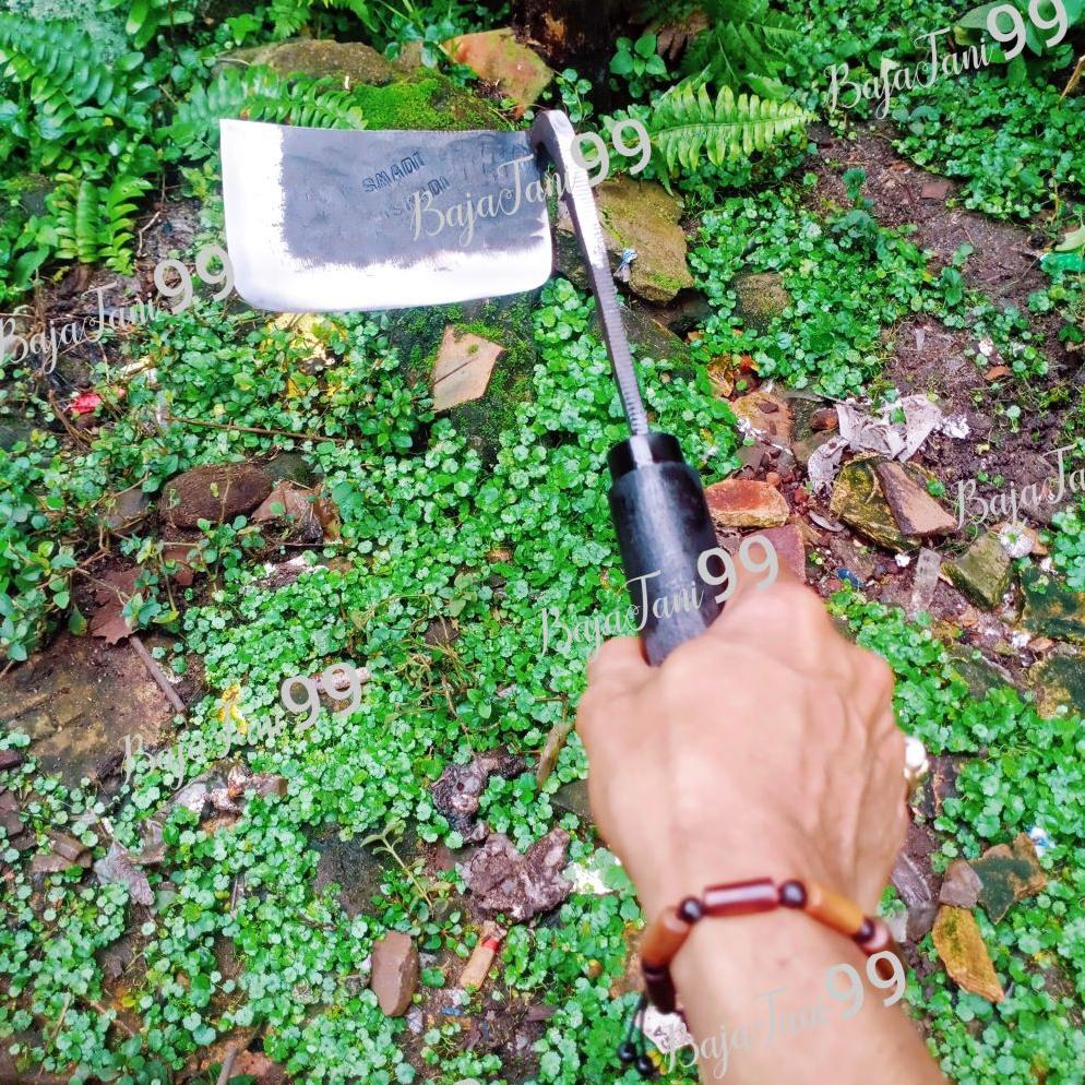 Tengkuit baja kikir, koret rumput