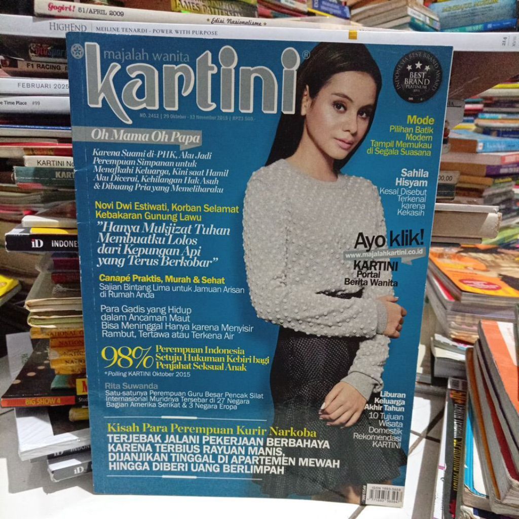 MAJALAH KARTINI EDISI 2412 / November 2015