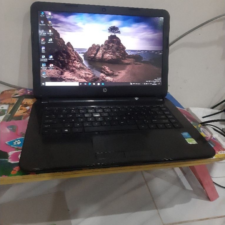 LAPTOP HP SLIM 220E CORE I3 GEN 4 HASWELL VGA NVIDIA GEFORCE 2GB "MURAH"