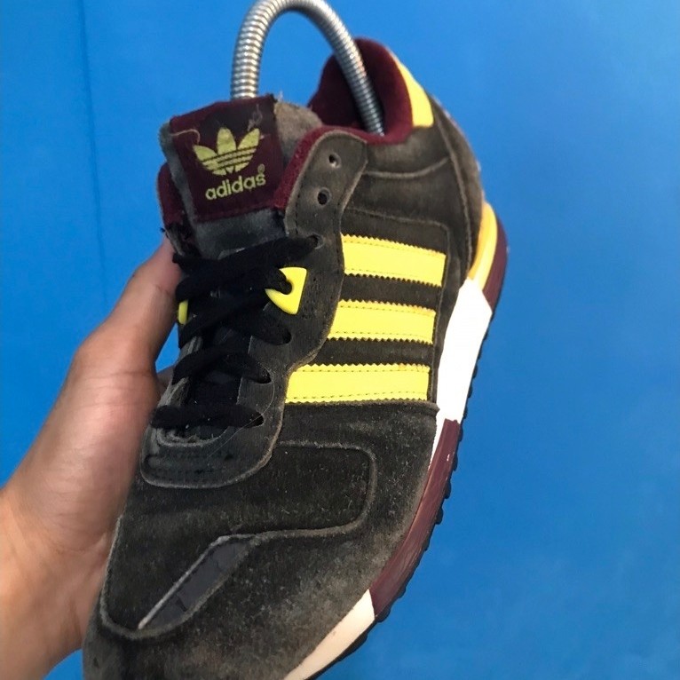 Adidas ZX 700
