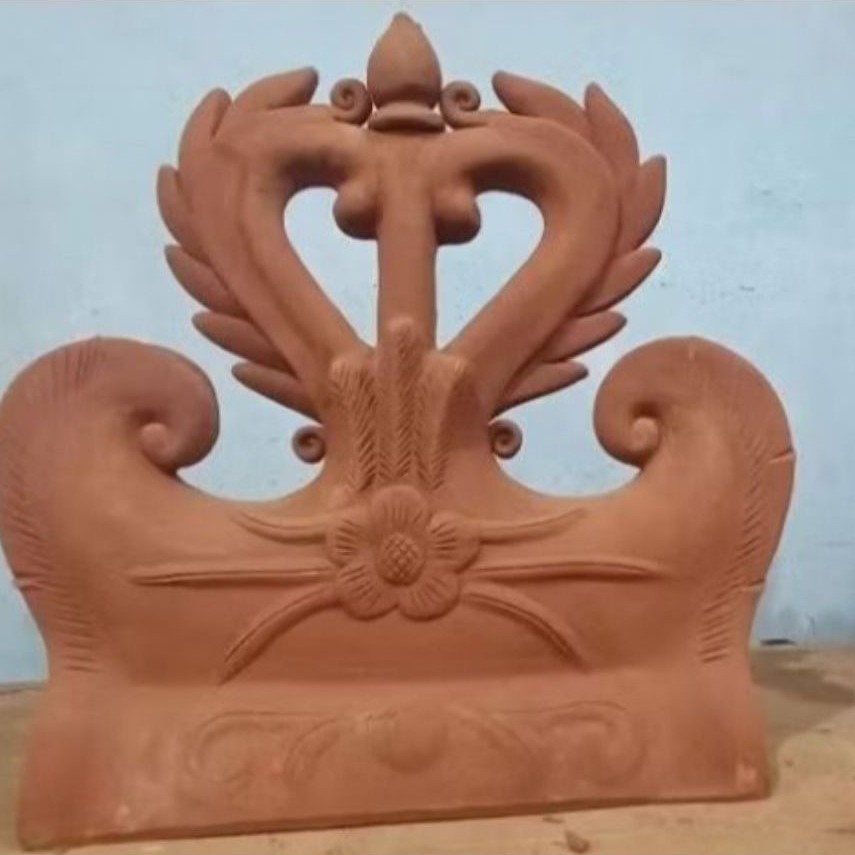 Hiasan Sambungan Tengah Wuwung Kerpus/Accessories Wuwung Genteng Model Mahkota Raja Jawa